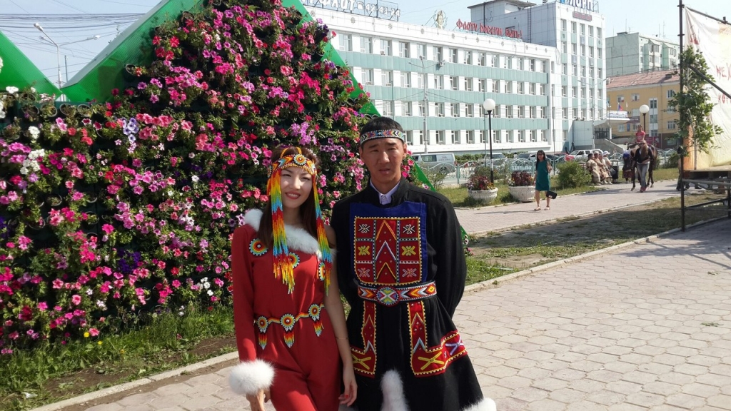 Егор Борисов предлагает отмечать День национального костюма в Якутии, Фото с места события собственное