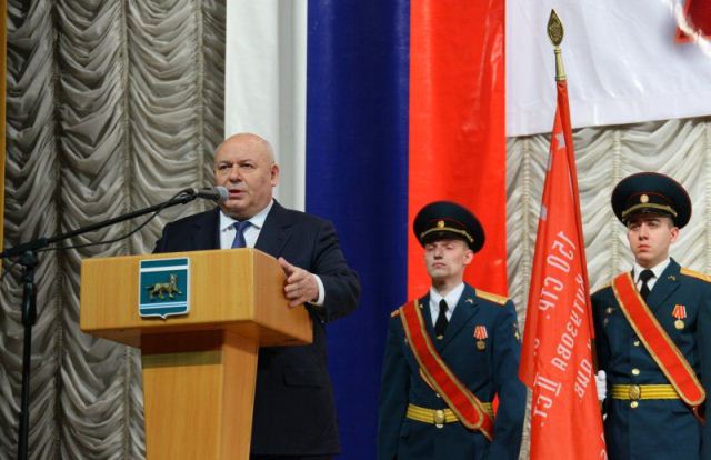 Анатолий Тихомиров, Фото с места события из других источников