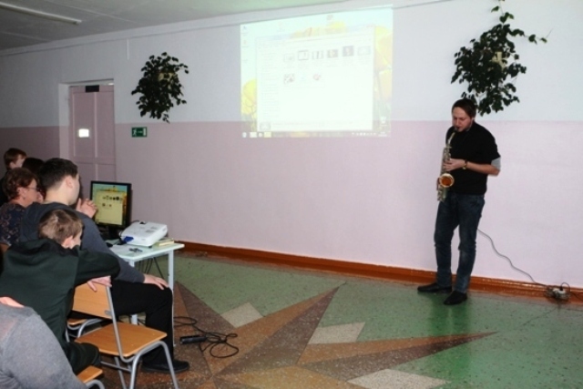 Встреча в БВК, Фото с места события из других источников