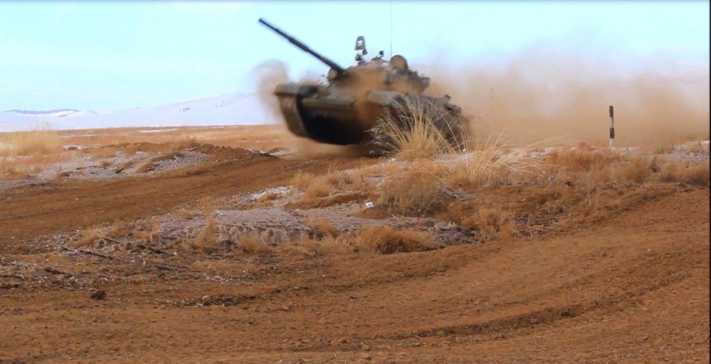 Танковый биатлон, Фото с места события из других источников