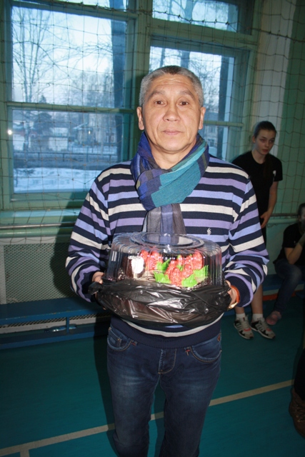 Учитель физкультуры школы №7 Александр Ким учредил свою награду, Фото с места события собственное