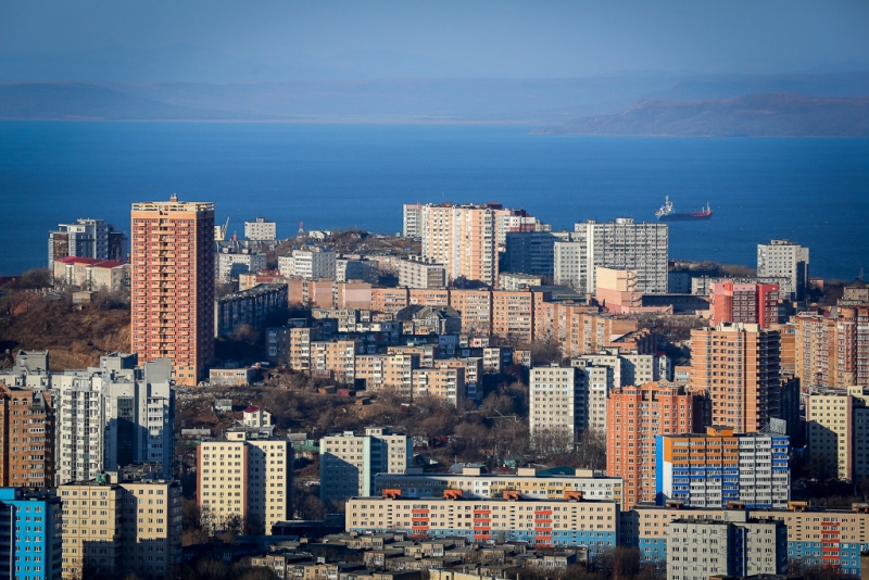 Переизбыток предложений в начале года столкнулся с сезонным падением спроса РИА PrimaMedia