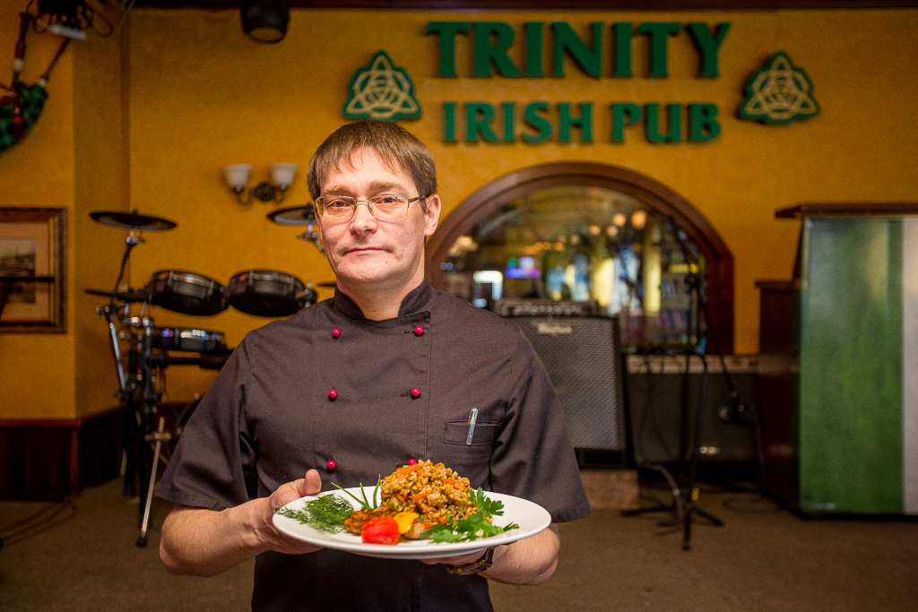Шеф-повар Trinity Irish Pub Андрей Келин, Фото с места события собственное