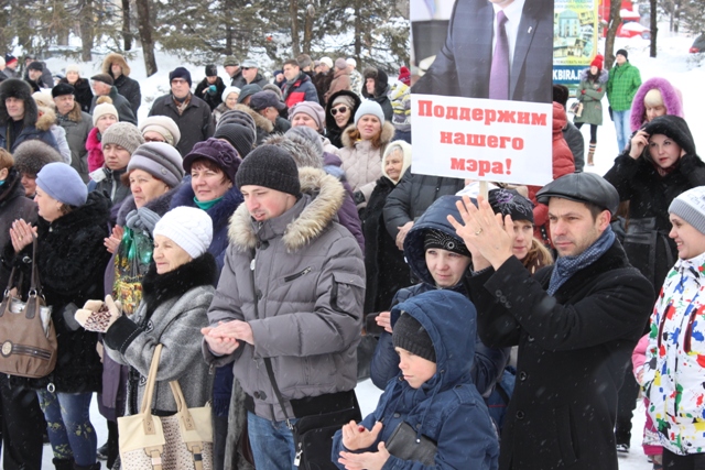 Митинг в поддержку Андрея Пархоменко прошел в Биробиджане, Фото с места события собственное