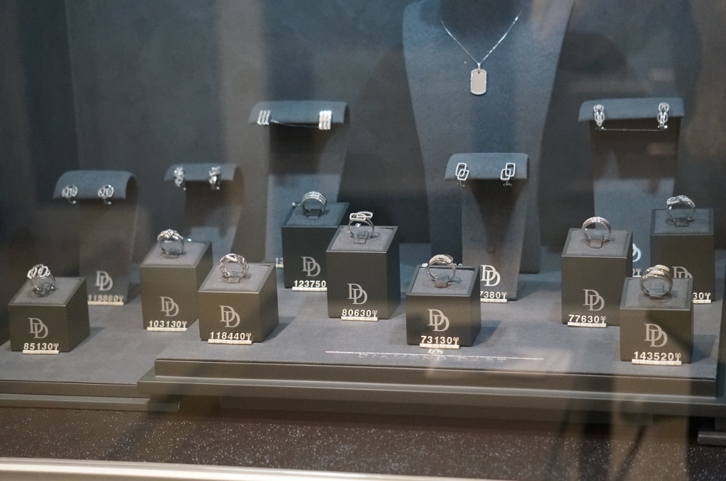 Ювелирный салон DIAMOND DART, Фото с места события собственное