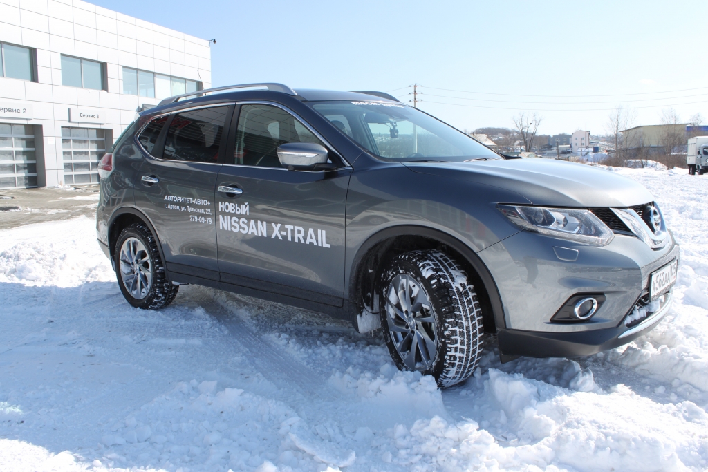 Nissan X-Trail на тест-драйве, Фото с места события из других источников