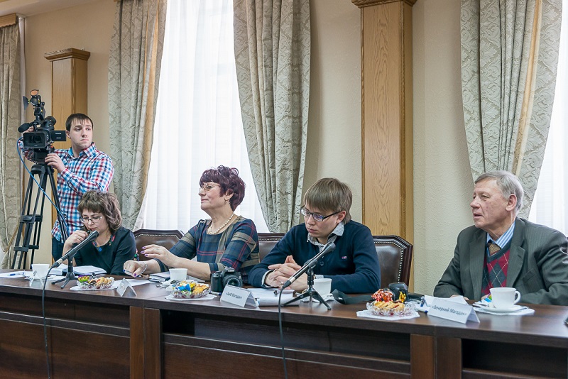 Представители магаданских СМИ, Фото с места события собственное