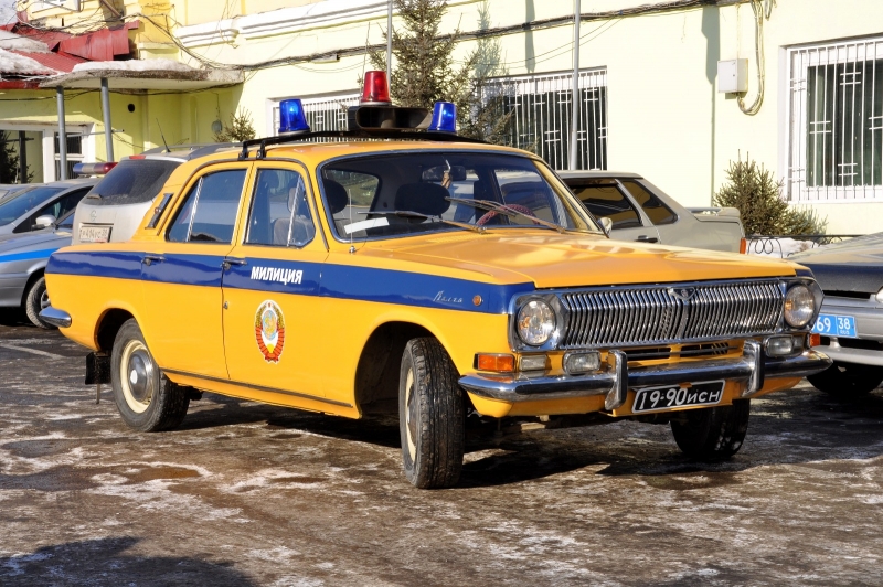 Полиция Иркутска представит служебные ретро-кары на Дне города и БМШ, Фото с места события из других источников