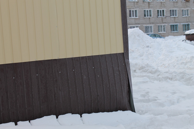 Нарекания активистов ОНФ ЕАО вызвали две новостройки в Биробиджане, Фото с места события из других источников
