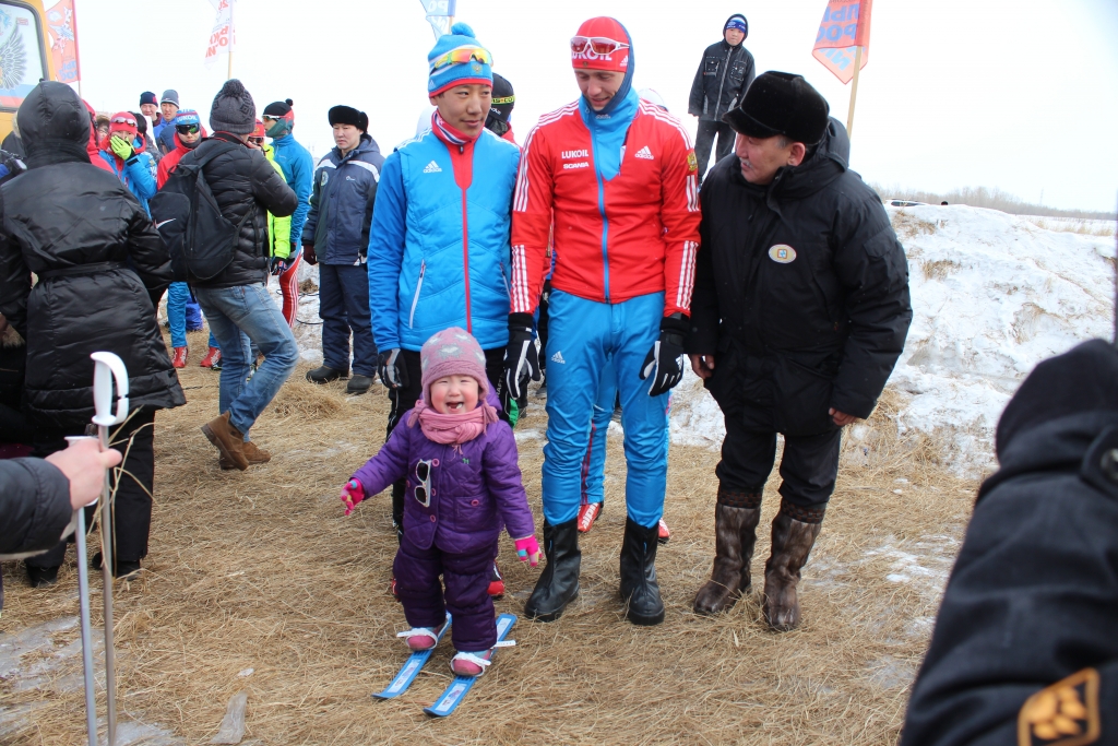 "Гонка звезд" с участием олимпийского чемпиона Никиты Крюкова стартовала в Якутске, Фото с места события собственное