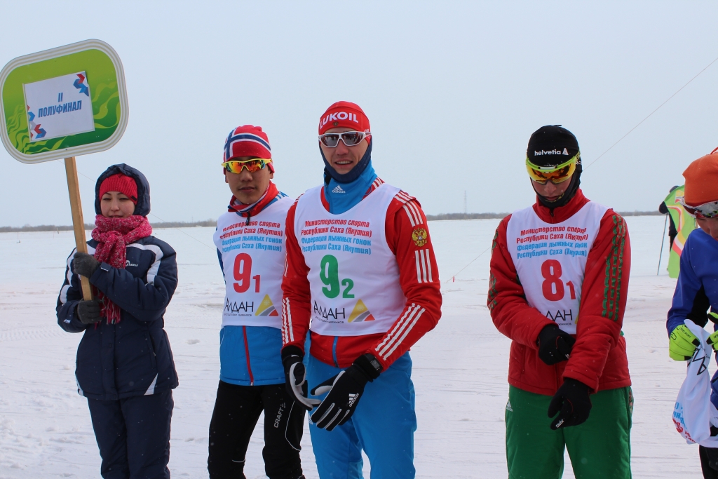 "Гонка звезд" с участием олимпийского чемпиона Никиты Крюкова стартовала в Якутске, Фото с места события собственное