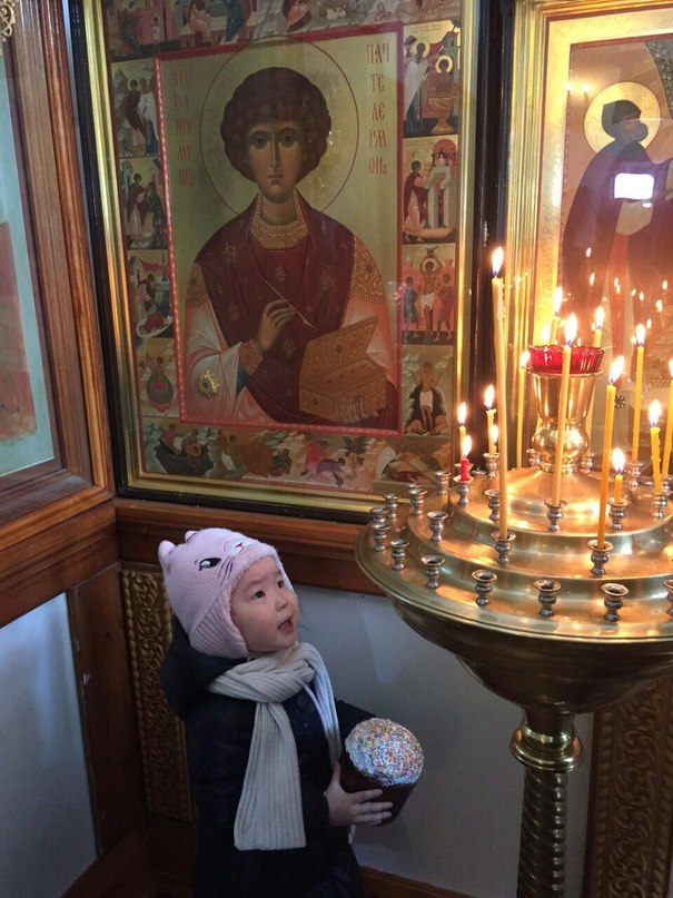 Поздравление с Пасхой, Фото с места события собственное