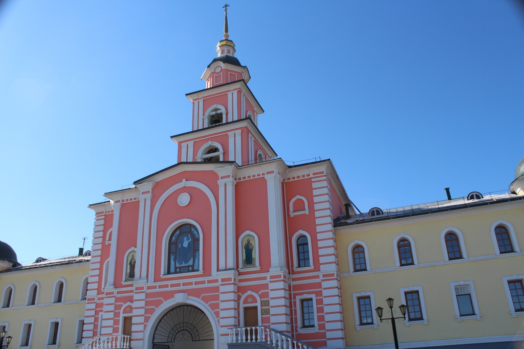 Православные якутяне встретили благодатный огонь из Иерусалима, Фото с места события собственное