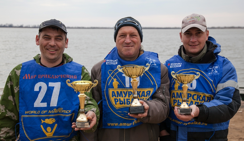 На Амурской протоке состоялся турнир для начинающих рыбаков-фидеристов "Английская донка 2015", Фото с места события из других источников