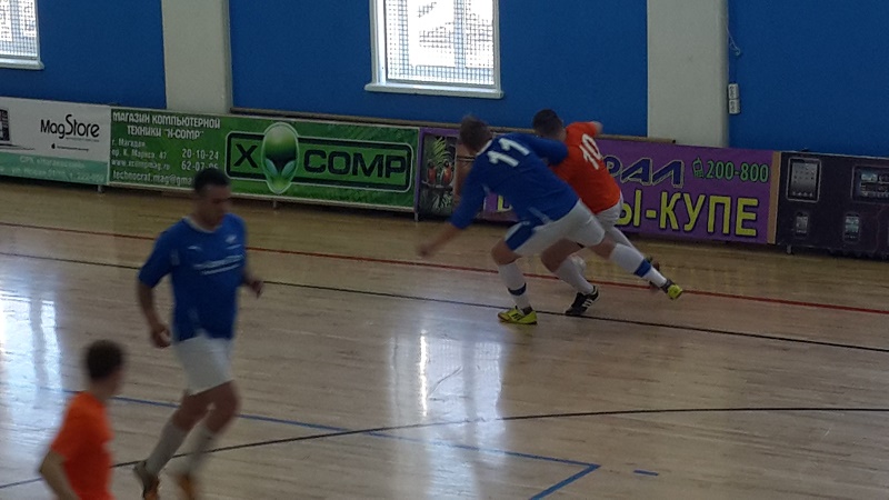 Участие в первенстве приняли восемь магаданских клубов, Фото с места события собственное