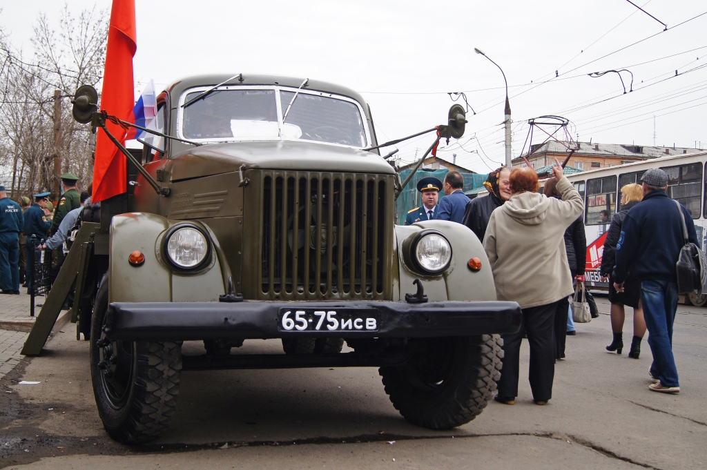 Машины, Фото с места события собственное