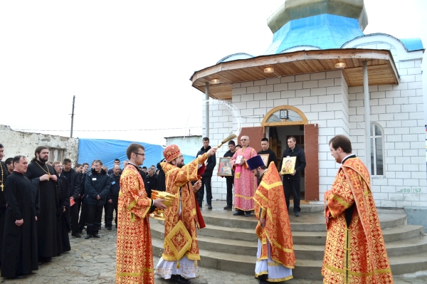 Храм за колючей проволокой открыли в Якутии пресс-служба администрации г. Якутска