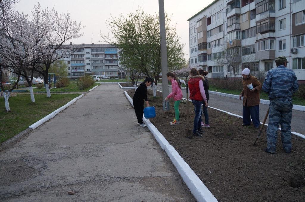 Субботники в Уссурийске  Алина Матвеева