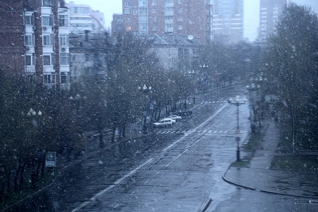 "Ласковый" май: снег и холод пришли в Хабаровск, Фото с места события собственное