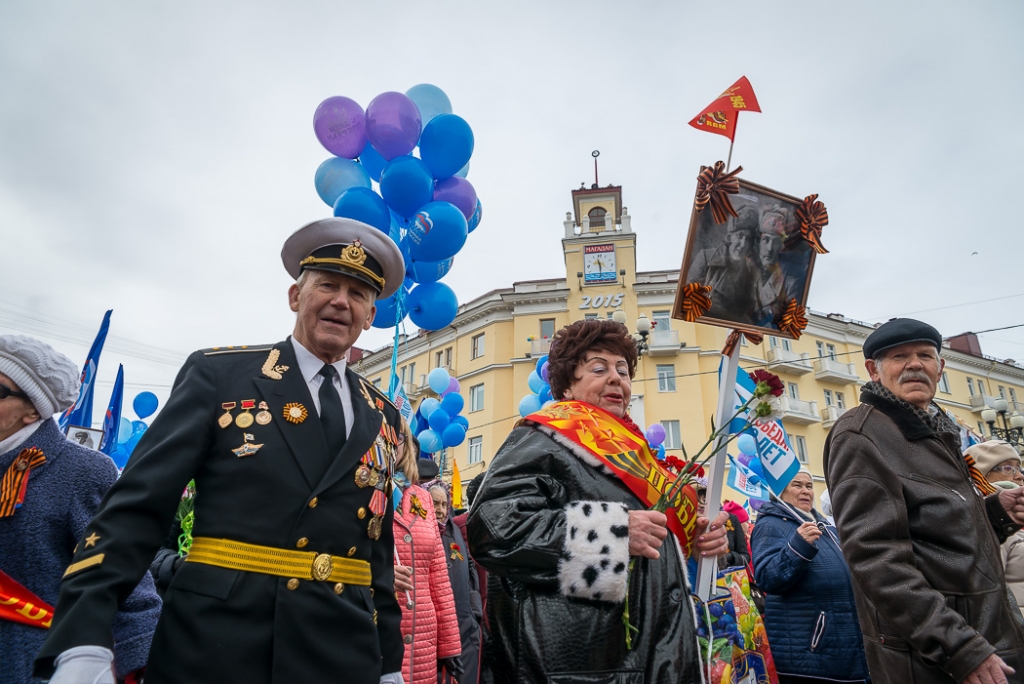 Ветераны на параде Победы в Магадане, Фото с места события собственное