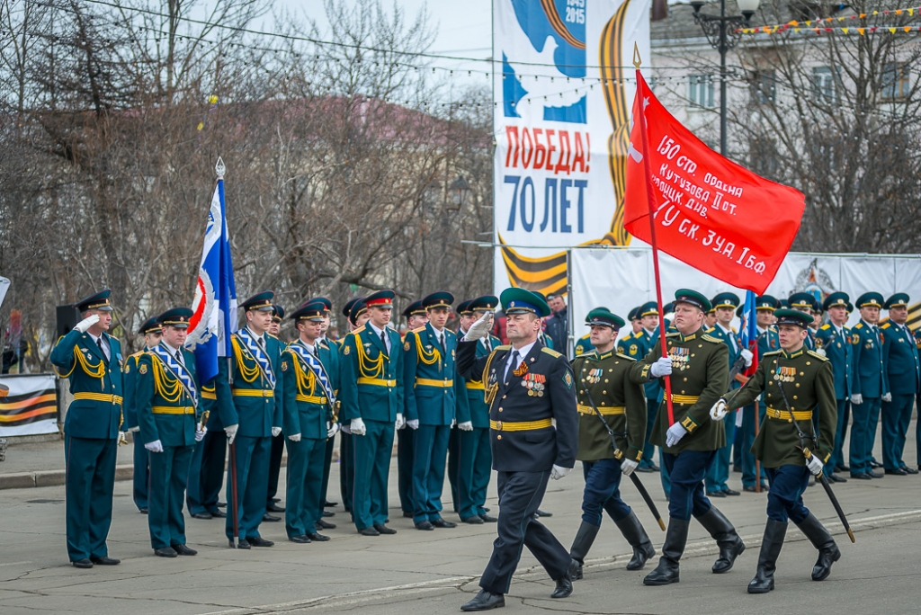 Знамя Победы, Фото с места события собственное