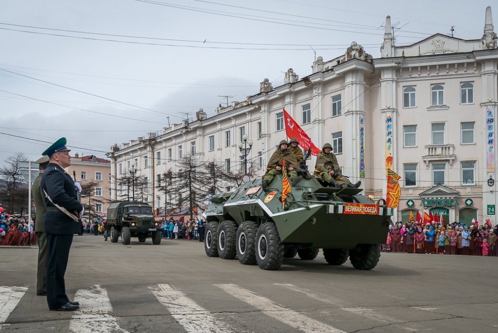 Парад военной и специальной техники, Фото с места события собственное