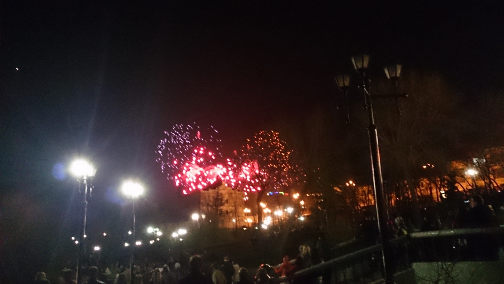 Салют в День Победы, Фото с места события собственное