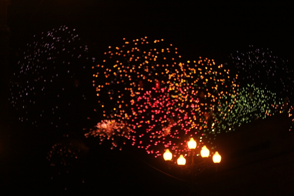 Салют в День Победы, Фото с места события собственное