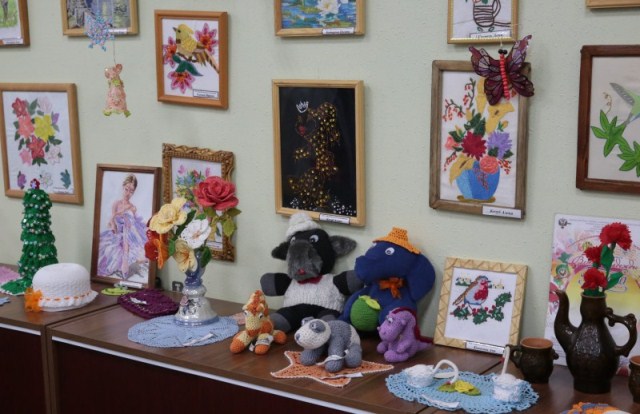 Врио губернатора ЕАО побывал в биробиджанском психинтернате и детдоме в с. Валдгейм