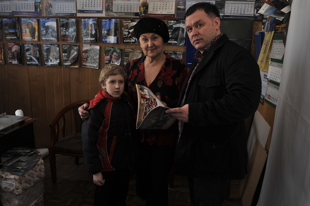 Валерий Михайлов дружит с жителями округа