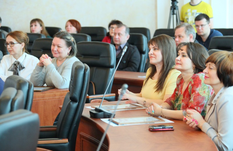 Александр Левинталь поздравил предпринимателей ЕАО с профессиональным праздником