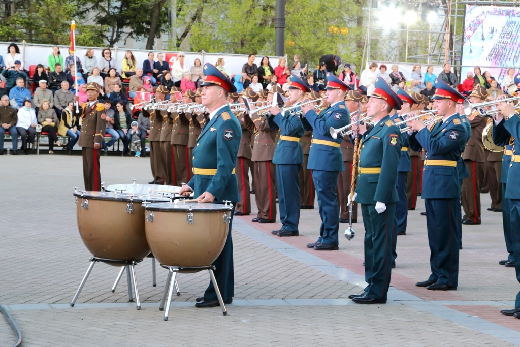 Музыканты "Амурских волн" впервые в этом году выступили в Хабаровске в полном составе