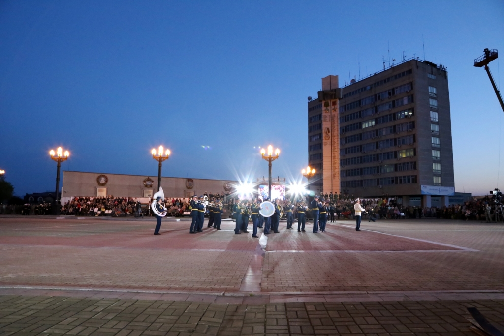 Музыканты "Амурских волн" впервые в этом году выступили в Хабаровске в полном составе