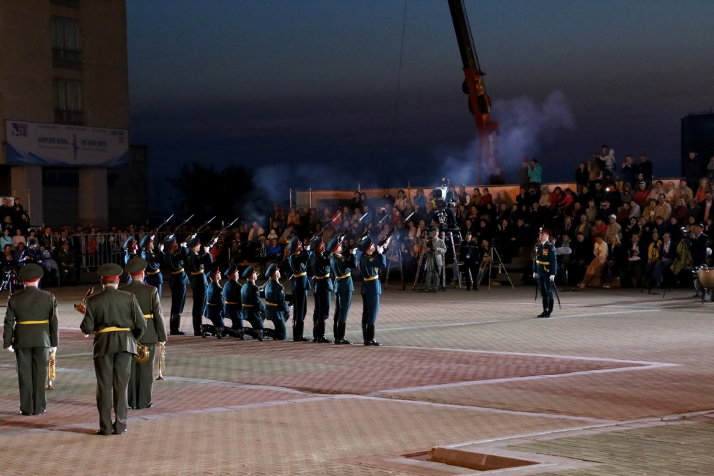 Музыканты "Амурских волн" впервые в этом году выступили в Хабаровске в полном составе