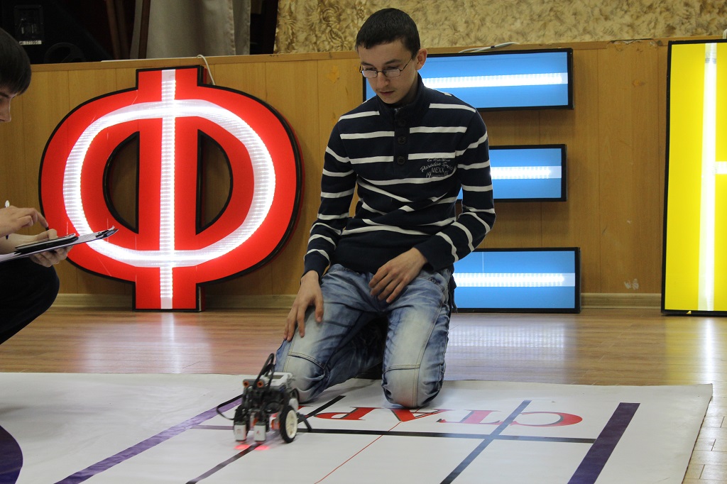 Константин Козлов