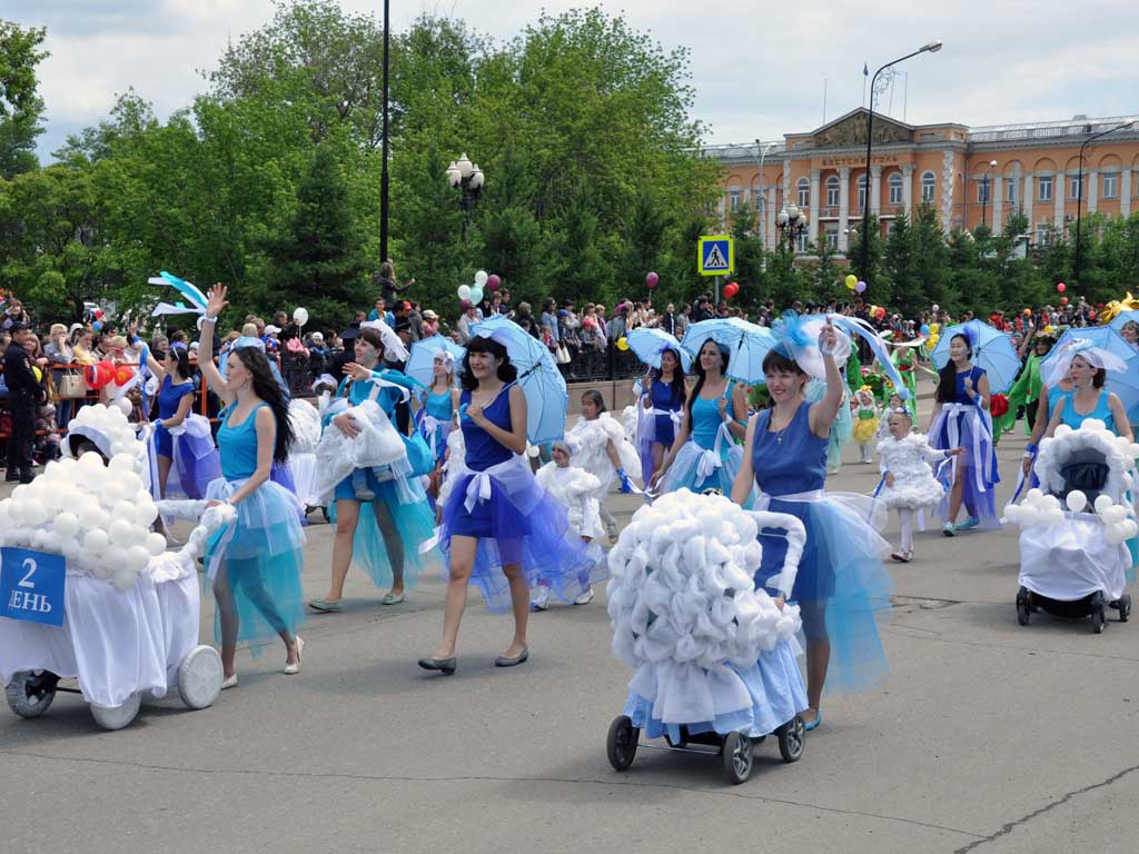 Участники карнавала 2014 года