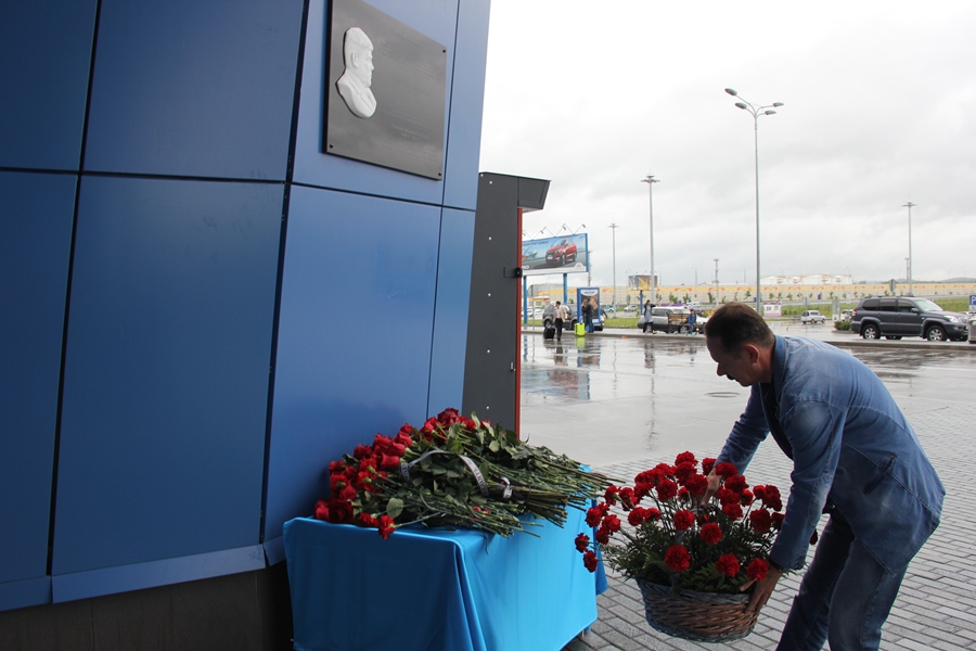 Глава Артемовского городского округа Владимир Новиков