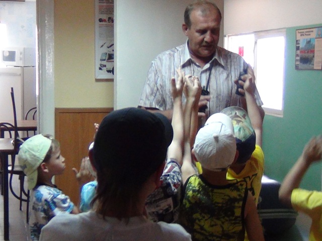 В гостях у спасателей