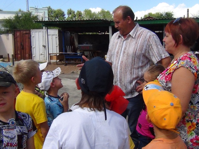 Будущие спасатели в гостях у взрослых коллег