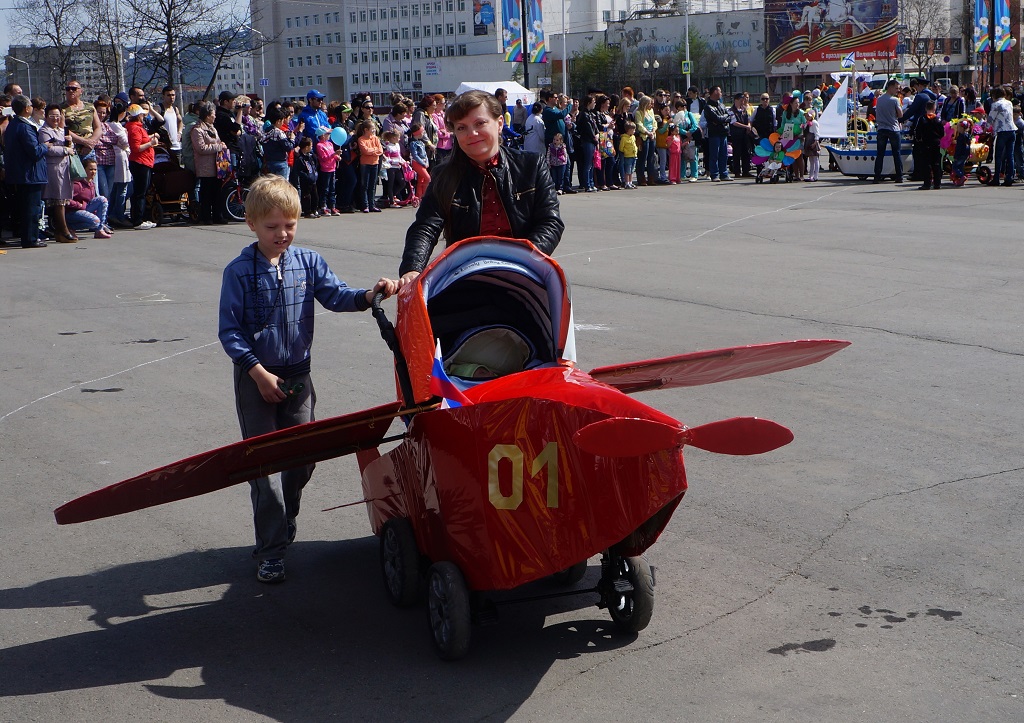 Военный самолет