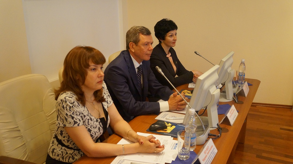 Марина Шуфер, Сергей Абрамов и Оксана Бондарь