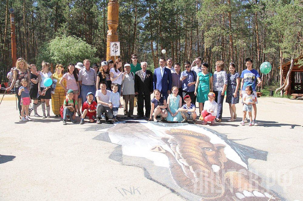 3D мамонтенок появился в городском парке Якутска Департамент по связям с общественностью,  взаимодействию со СМИ, внешним и межрегиональным связям ОА