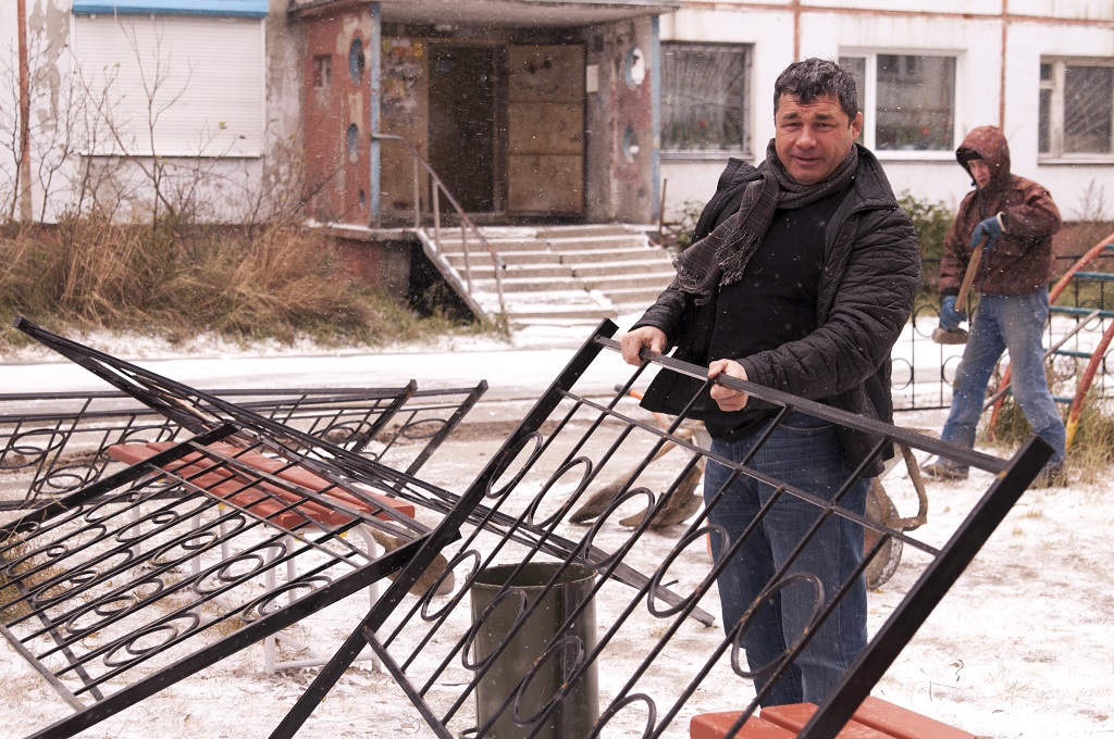 Установка детской площадки