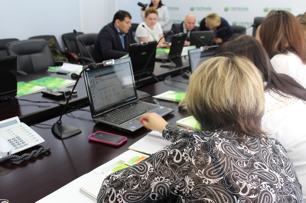 Участникам зарплатных проектов эксперты рассказали о мерах информационной безопасности