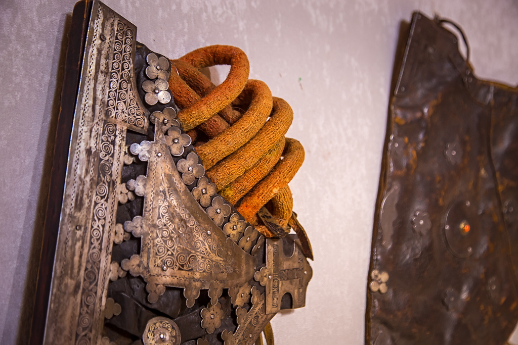 Фрагменты экспонатов на выставке в ФСК