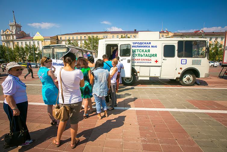 "Ярмарка здоровья" проходит на главной площади города Улан-Удэ Анна Огородник, UlanMedia