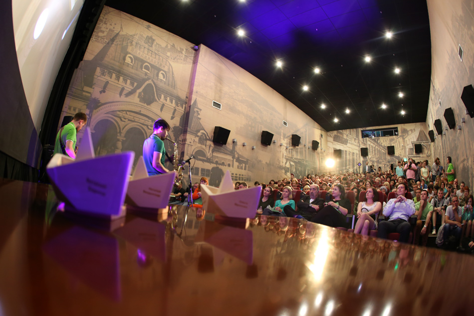 Участники церемонии награждения