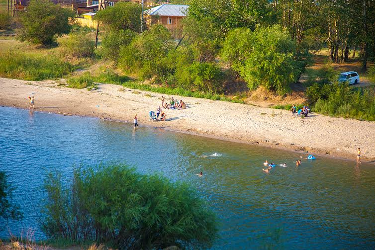 Запрет на купание в водоемах не останавливает жителей Бурятии