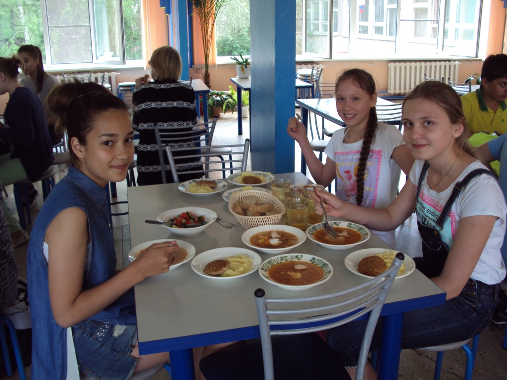 Летом в Хабаровске можно не только отдыхать и развлекаться, но и проводить время с пользой