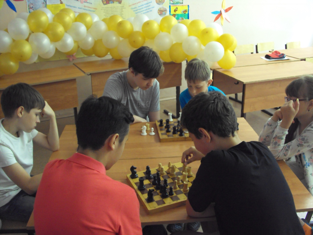 Летом в Хабаровске можно не только отдыхать и развлекаться, но и проводить время с пользой